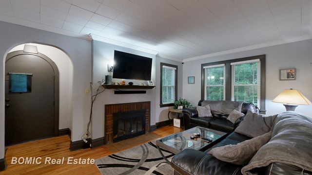 3934 Grotto Road, Bridgeport, MI 48722
