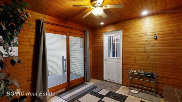 3934 Grotto Road, Bridgeport, MI 48722