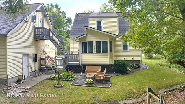 3934 Grotto Road, Bridgeport, MI 48722