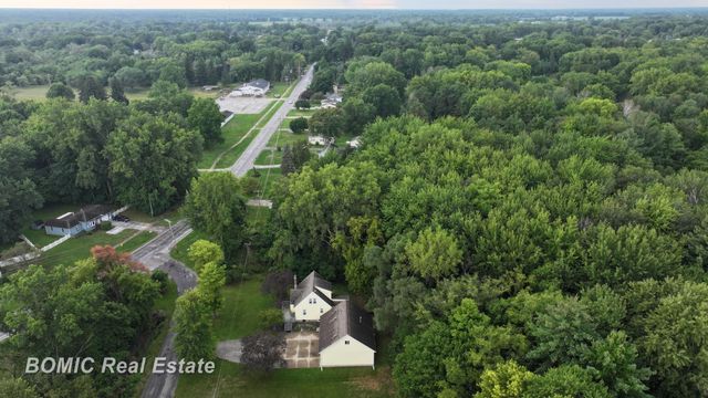 3934 Grotto Road, Bridgeport, MI 48722