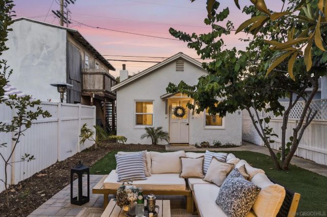 713 -719 D AVENUE, Coronado, CA 92118