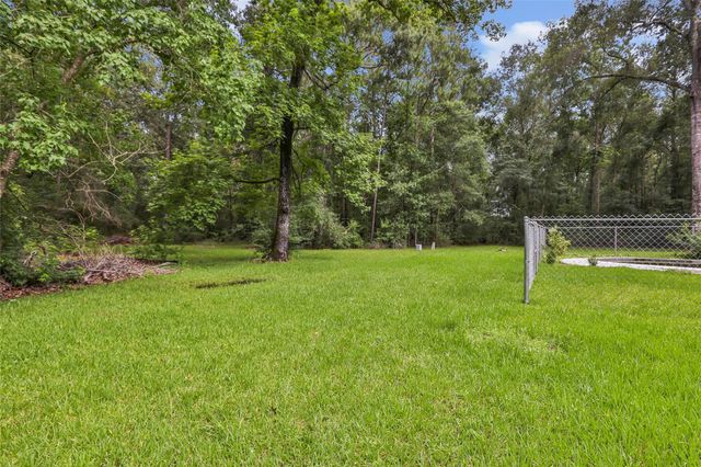 854 Fairway Drive, New Caney, TX 77357