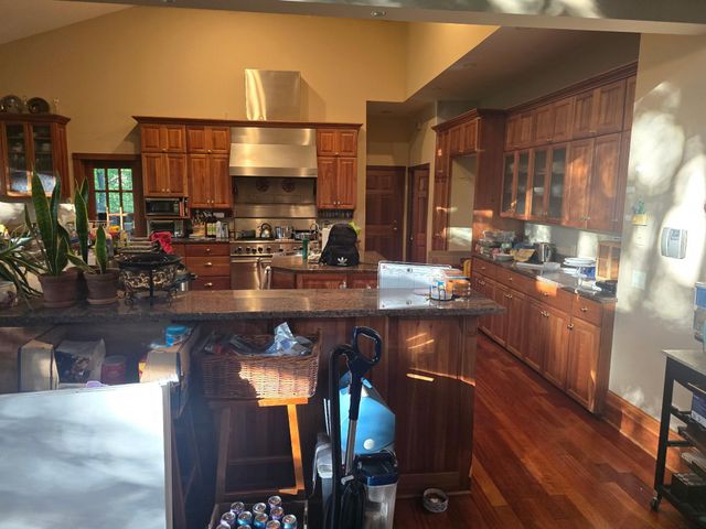 8748 Walton Oaks Drive, Bloomington, MN 55438