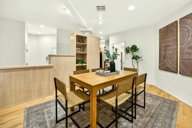 68 E Main Street 1, Ashland, OR 97520