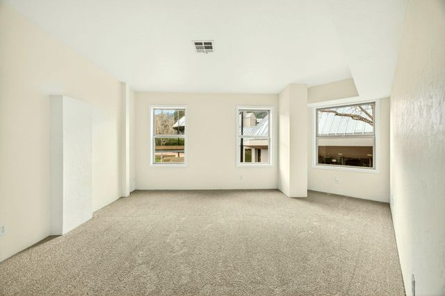 68 E Main Street 1, Ashland, OR 97520