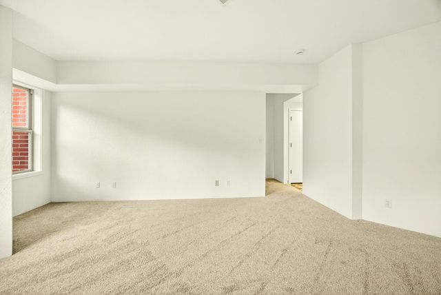 68 E Main Street 1, Ashland, OR 97520