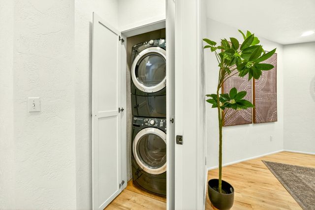 68 E Main Street 1, Ashland, OR 97520