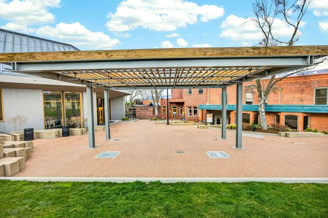 68 E Main Street 1, Ashland, OR 97520