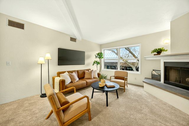 68 E Main Street 1, Ashland, OR 97520