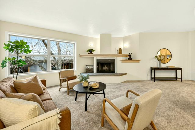 68 E Main Street 1, Ashland, OR 97520