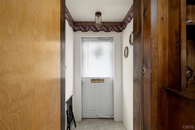 1428 Ney Avenue, New Hartford, NY 13502