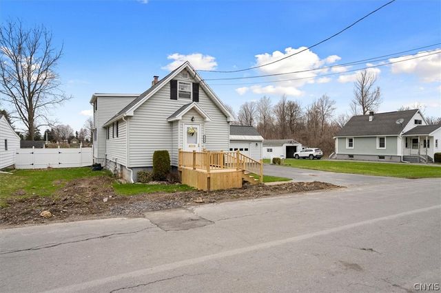 1428 Ney Avenue, New Hartford, NY 13502