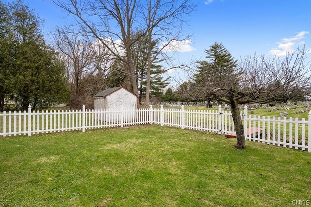 1428 Ney Avenue, New Hartford, NY 13502