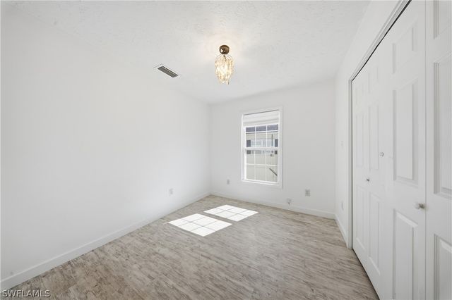 286 Leawood CIR, Naples, FL 34104