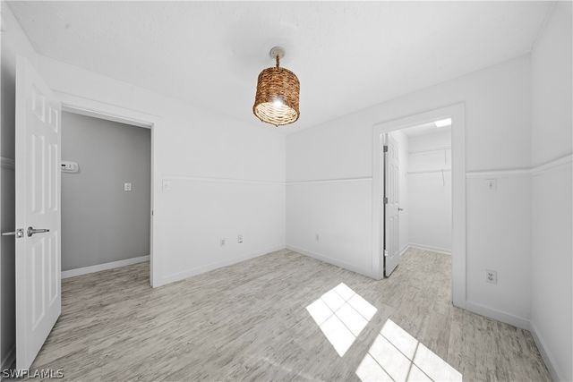 286 Leawood CIR, Naples, FL 34104