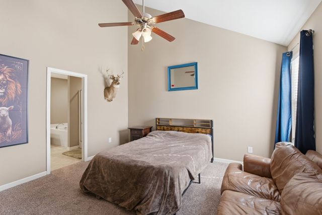 4020 Commons Dr, Spring Hill, TN 37174