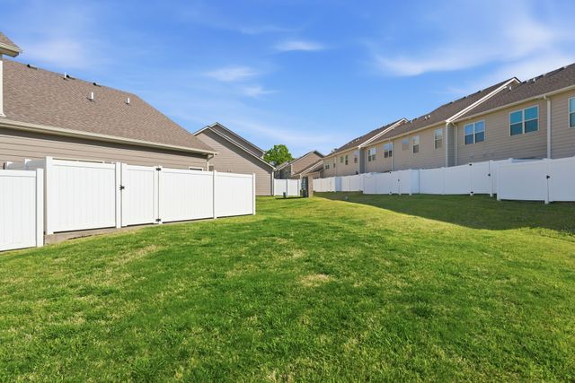 4020 Commons Dr, Spring Hill, TN 37174