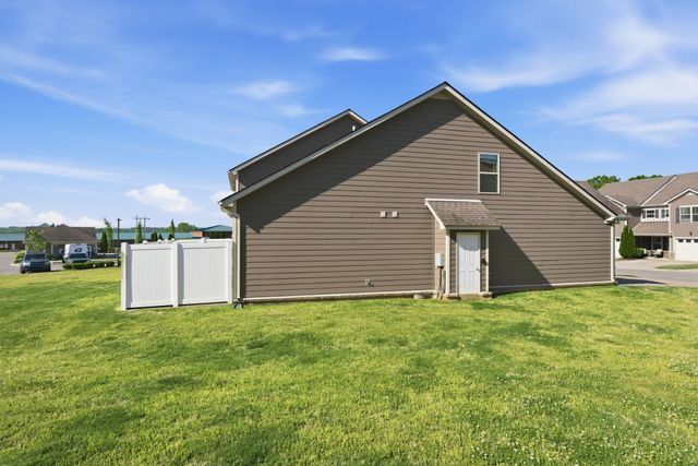 4020 Commons Dr, Spring Hill, TN 37174