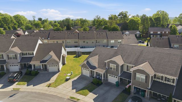 4020 Commons Dr, Spring Hill, TN 37174