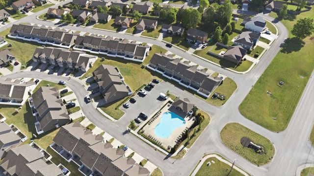 4020 Commons Dr, Spring Hill, TN 37174