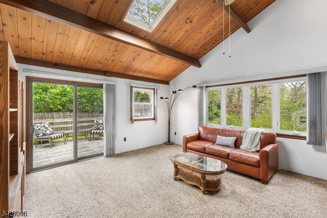 54 Reidy Pl, West Milford Twp., NJ 07421
