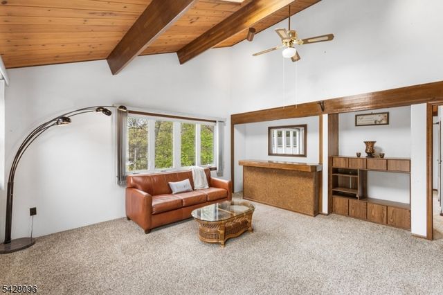 54 Reidy Pl, West Milford Twp., NJ 07421