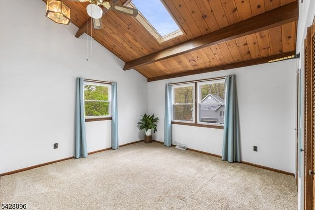 54 Reidy Pl, West Milford Twp., NJ 07421