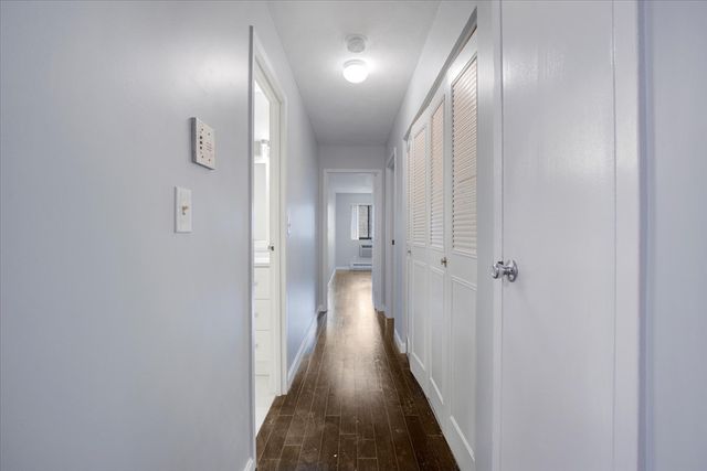 14 Old Stone Way 11, Weymouth, MA 02189