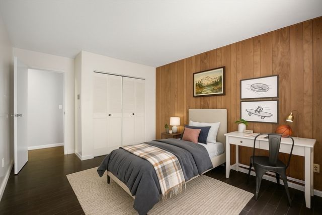 14 Old Stone Way 11, Weymouth, MA 02189