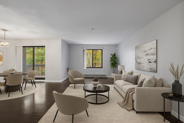 14 Old Stone Way 11, Weymouth, MA 02189