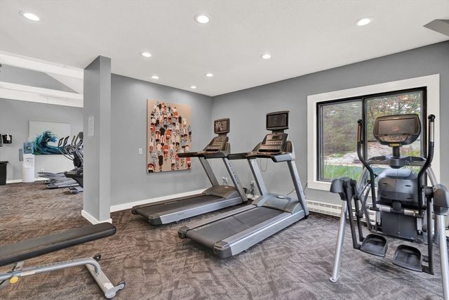 14 Old Stone Way 11, Weymouth, MA 02189