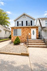 6 S 9th Avenue, Highland Park, NJ 08904