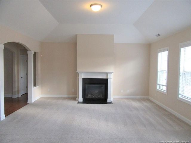 512 Rossendale Drive, Hope Mills, NC 28348