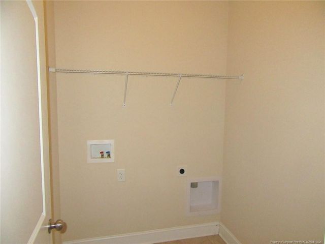 512 Rossendale Drive, Hope Mills, NC 28348