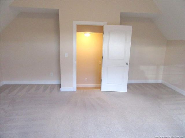 512 Rossendale Drive, Hope Mills, NC 28348