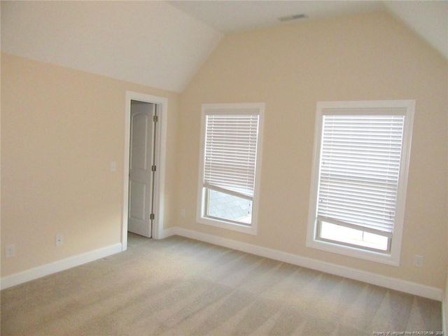 512 Rossendale Drive, Hope Mills, NC 28348