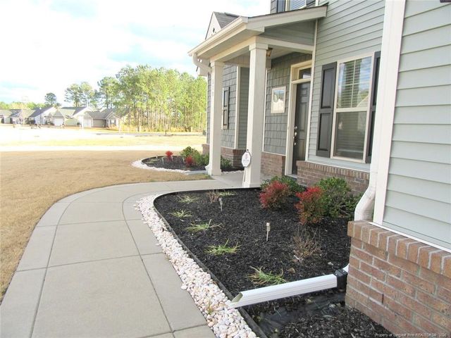 512 Rossendale Drive, Hope Mills, NC 28348