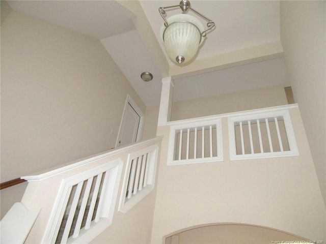 512 Rossendale Drive, Hope Mills, NC 28348