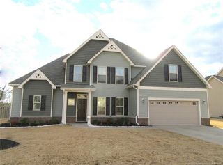 512 Rossendale Drive, Hope Mills, NC 28348