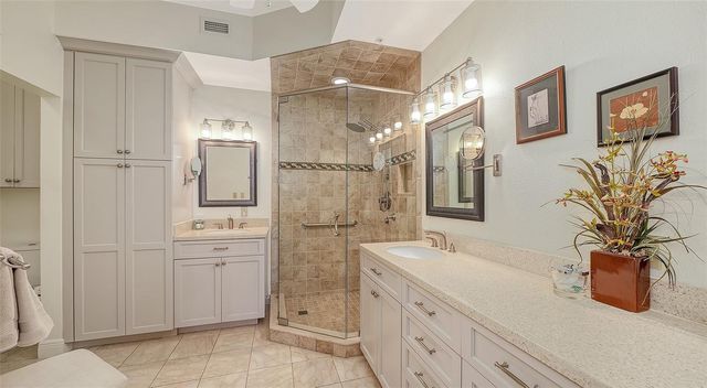 5420 EAGLES POINT CIRCLE 402, Sarasota, FL 34231