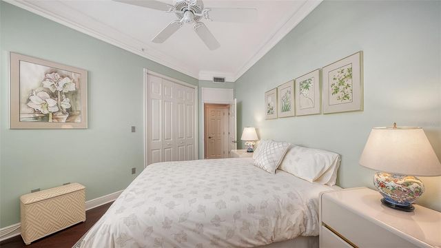 5420 EAGLES POINT CIRCLE 402, Sarasota, FL 34231