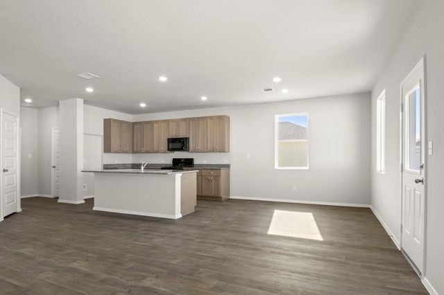 230 Barley LN, Elgin, TX 78621