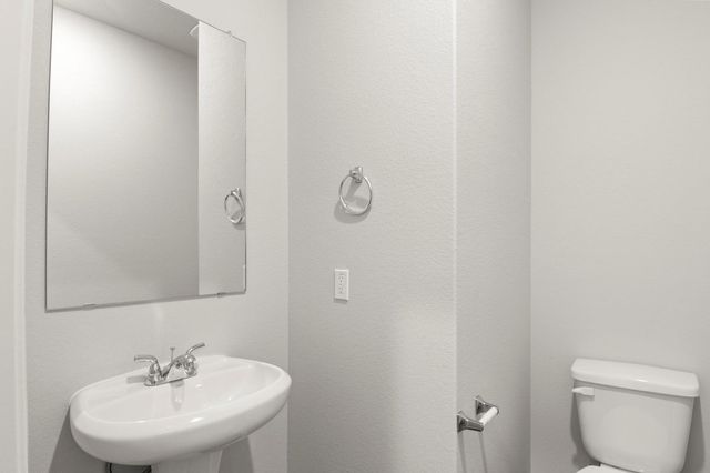 230 Barley LN, Elgin, TX 78621