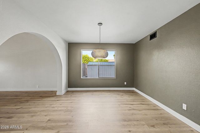 843 W NIDO Avenue, Mesa, AZ 85210