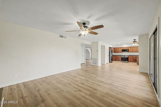 843 W NIDO Avenue, Mesa, AZ 85210