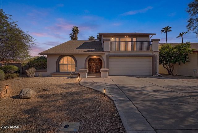 843 W NIDO Avenue, Mesa, AZ 85210