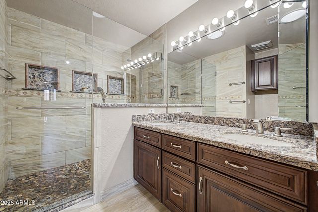 843 W NIDO Avenue, Mesa, AZ 85210