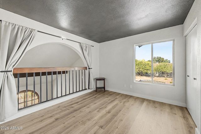 843 W NIDO Avenue, Mesa, AZ 85210