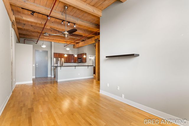 533 Columbia Avenue 113, Holland, MI 49423