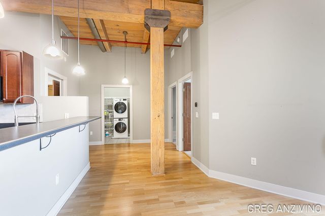 533 Columbia Avenue 113, Holland, MI 49423